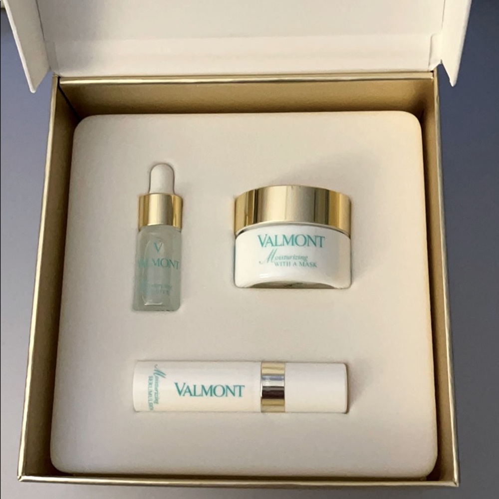 Valmont Moisturizing Set New In Box